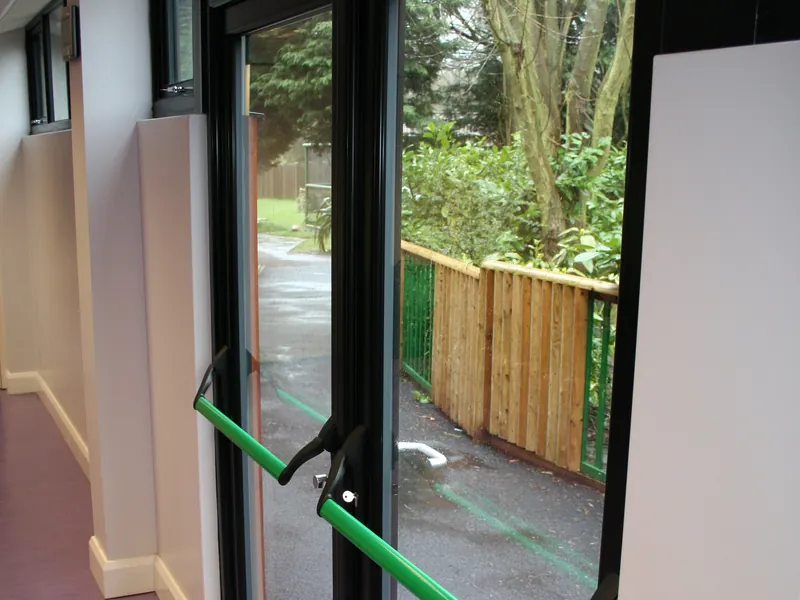 uPVC Vs Aluminium Windows — Gallery Earl's Court